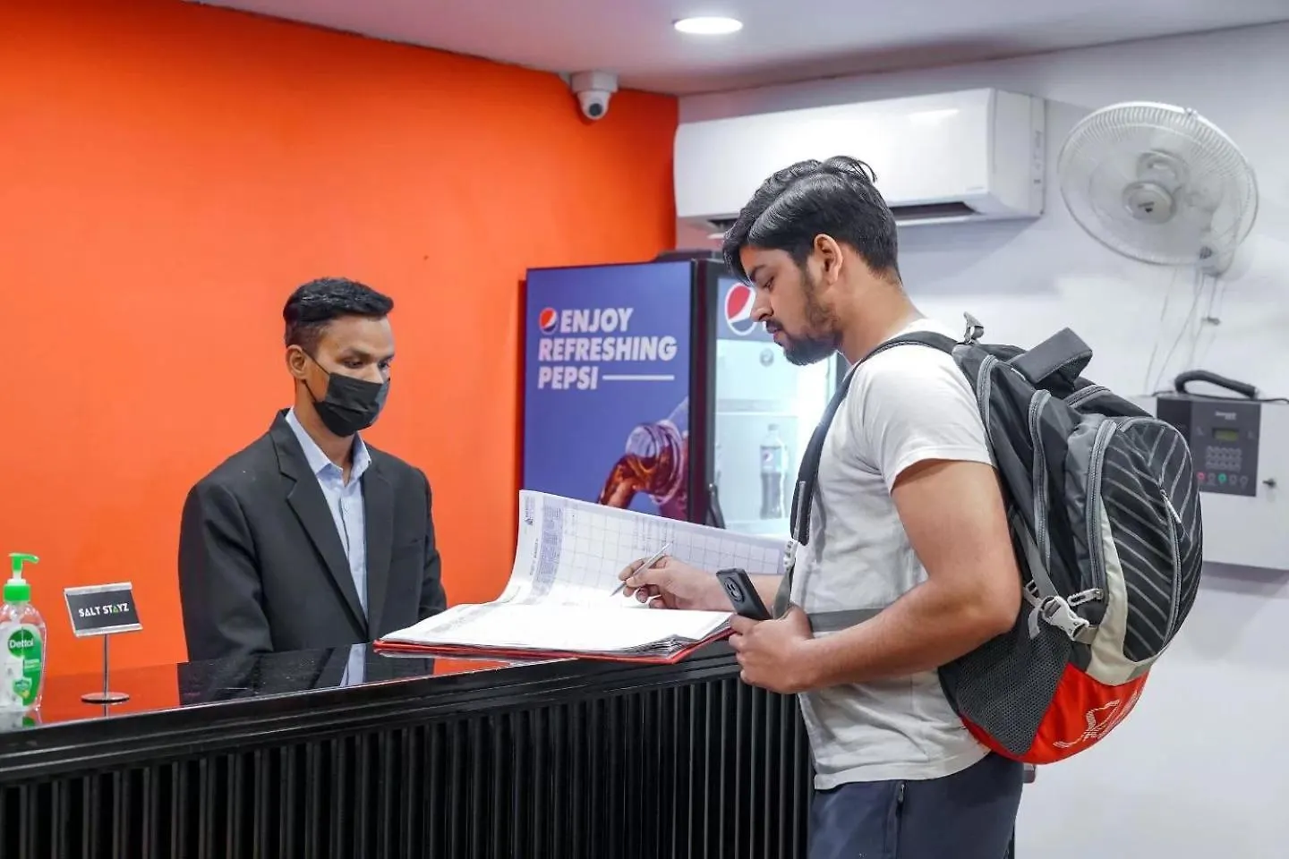 Saltstayz Express -Medicity Near Medanta Hospital Gurgaon 3*,  India